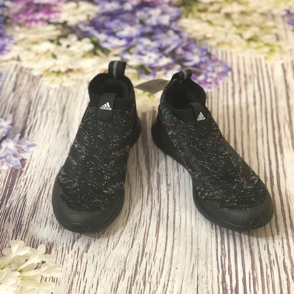 NWOB Kid's Adidas RapidaRun Laceless Shoes